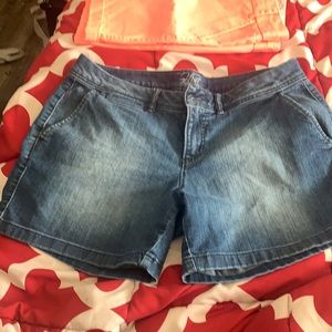 Old navy shorts